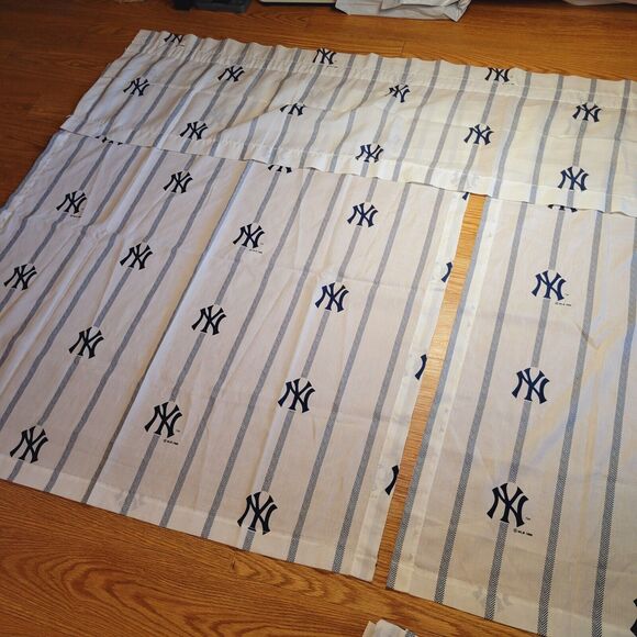 NEW YORK YANKEES Curtain Set 4 Panels 2 Valance VTG 1996 Decorative MLB RARE - Picture 3 of 16